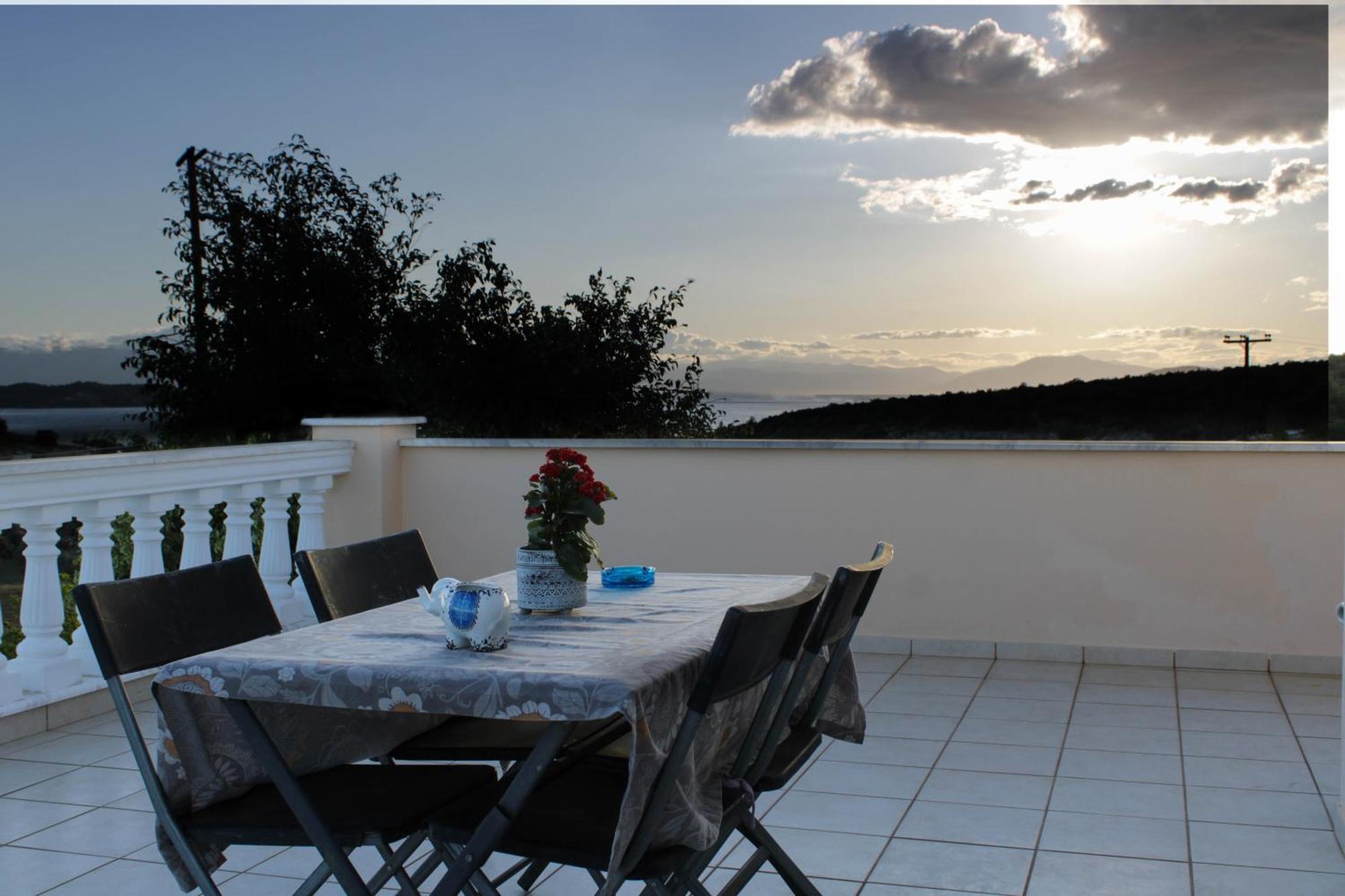 Lepitsa Sunset View Apartment *